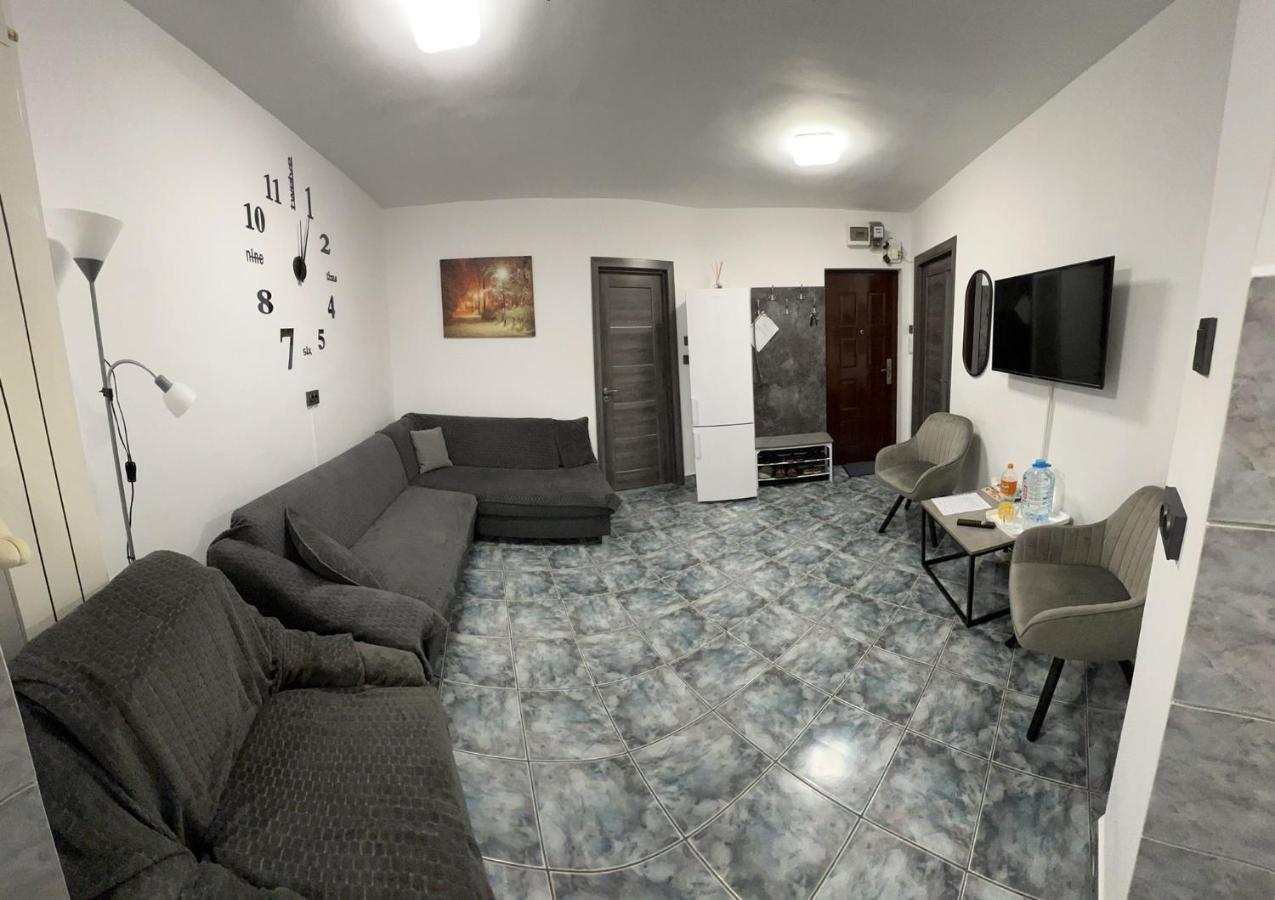 Ene Apart Oradea Free Parking المظهر الخارجي الصورة